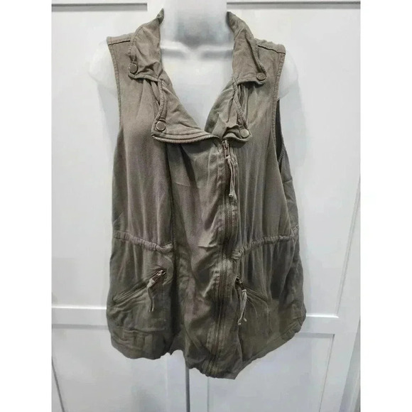 Maurices Jackets & Blazers - Maurices XL Cardigan Sleeveless zip Up Green Lightweight Zip Pockets